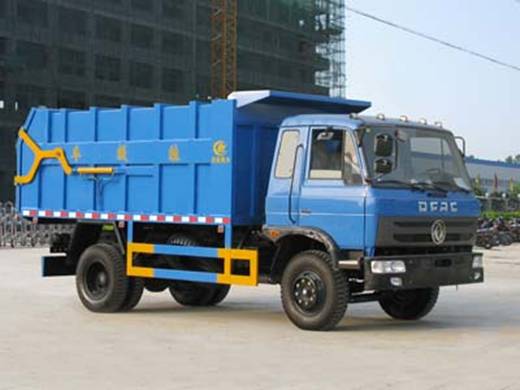 東風145對接式<a href=http://m.latex-foam.cn/ljc target=_blank class=infotextkey>垃圾車</a>出廠圖片