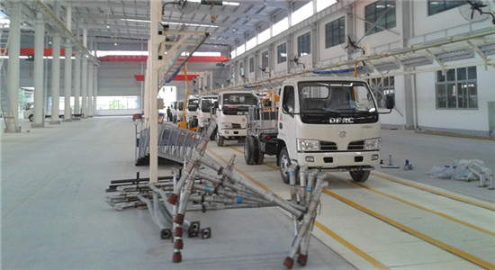 <a href=http://m.latex-foam.cn/ssc target=_blank class=infotextkey>灑水車</a>圖片