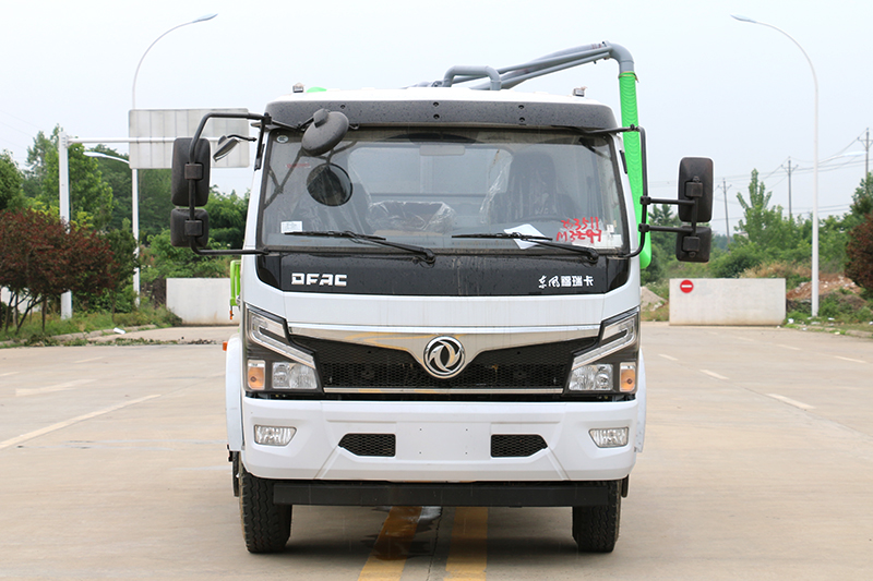 東風福瑞卡國六9方吸糞車圖片3